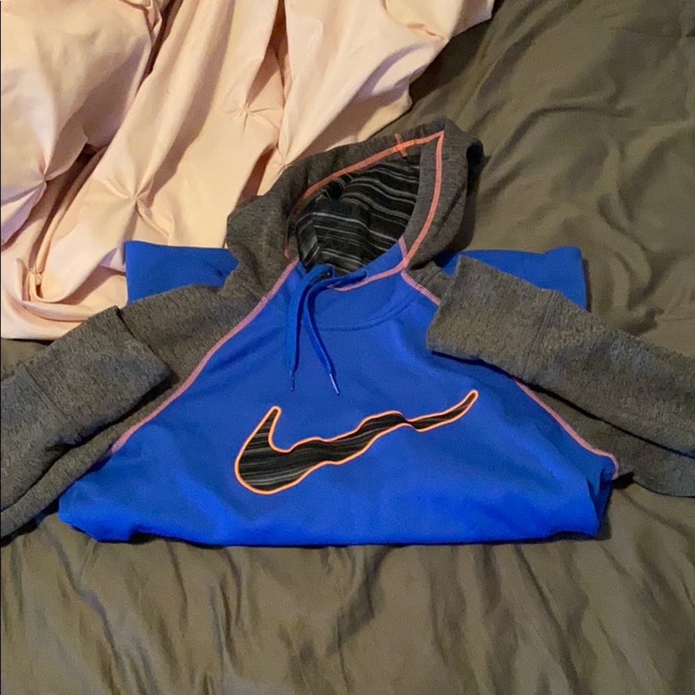 Nike Dri Fit Hoodie (M)